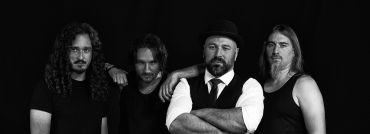 Pikes Edge Bandfoton in High Res